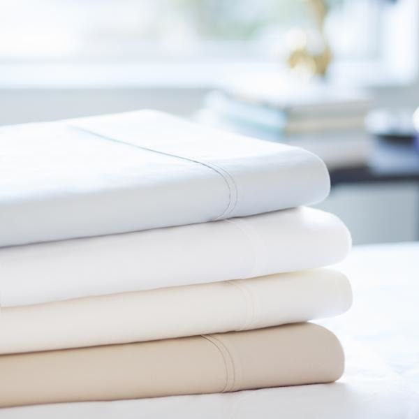 Woven  4 Piece 600 Thread Count Cotton Blend Sheet Set